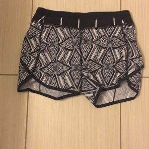 Ivivva shorts